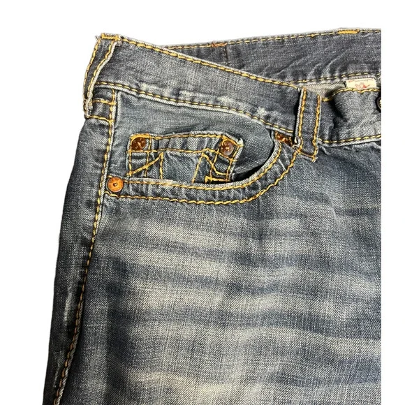 True Religion - Slim #101681- size 36 - Picture 6 of 9